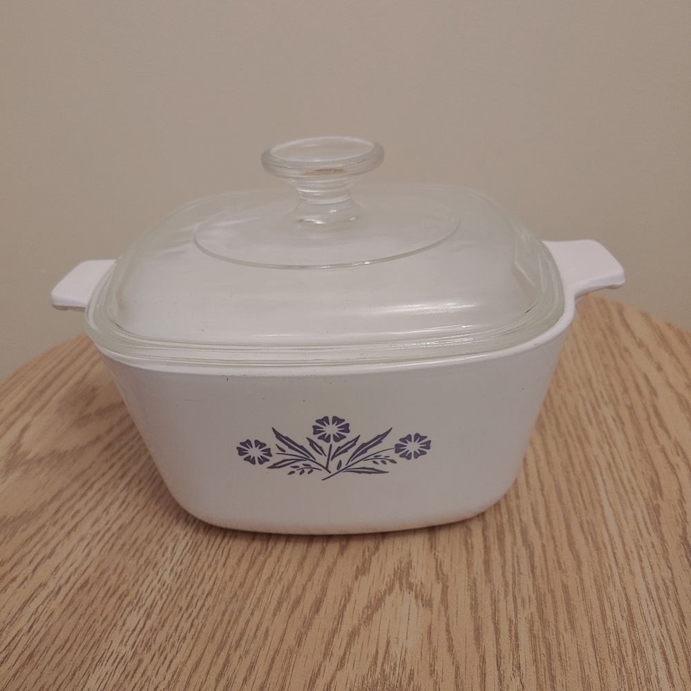 Vintage 7 Cup CORNING‎ WARE CASSEROLE Dish w/Lid, P-1 3/4-B, Blue Cornflo…